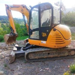 JCB 8060
