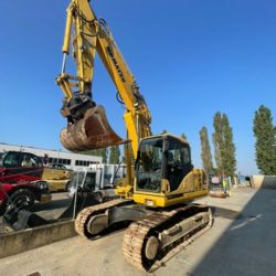KOMATSU PC 180